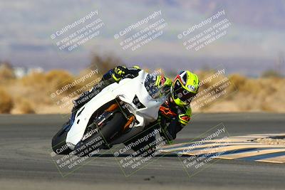 media/Jan-09-2022-SoCal Trackdays (Sun) [[2b1fec8404]]/Turn 16 (11am)/